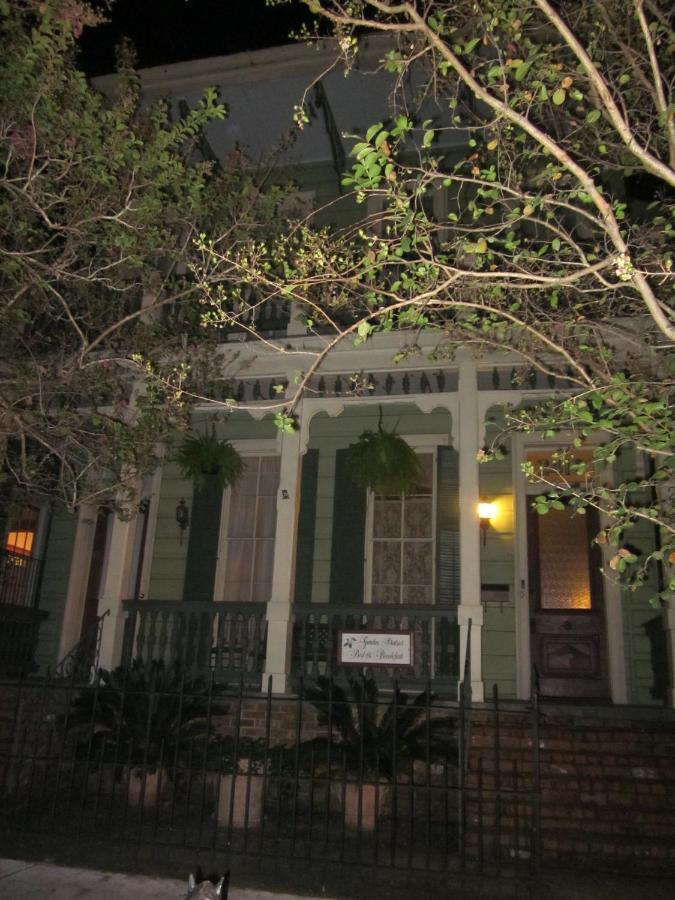 Garden District Bed And Breakfast Nova Orleães Exterior foto
